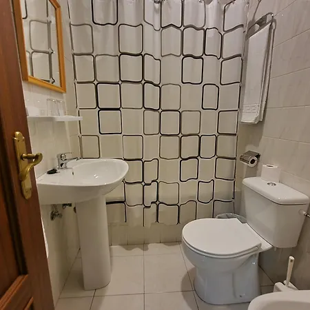 Hostal Lujuan-3
